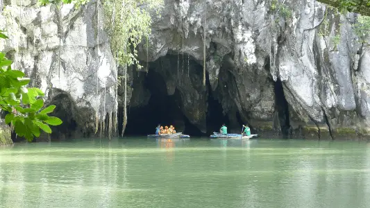 Sustaining Resource Conservation: Economic and Moral Incentives 1 underground river