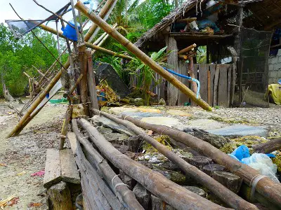 Adaptation to Climate Change: Creative Household Strategies to Counter Sea Level Rise, Flooding, and Government Action 1 adaptation to sea level rise
