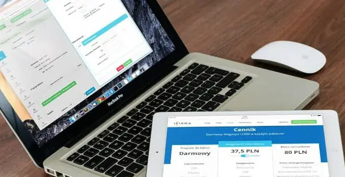 Blended Website Learning Model: Excellent Solution to Forced Online Education Due to the COVID-19 Pandemic