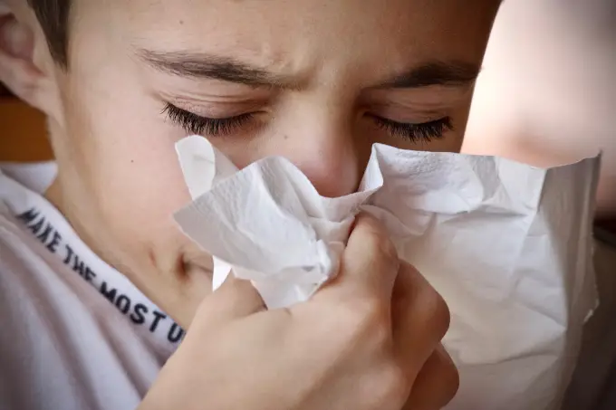 How to Effectively Treat Common Cough and Colds: 5 Natural Ways 1 coughandcoldtreatments